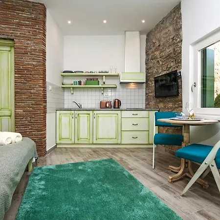 Studio Verde Apartment